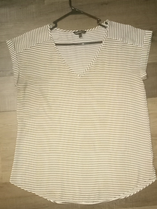 Express Tops - Express White V-Neck Short Sleeve Stripe Top